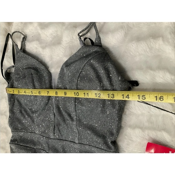 City Triangles Jumpsuit Silver Size 1 - Picture 7 of 13